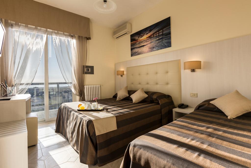 Hotel King Marina di Pietrasanta Δωμάτιο φωτογραφία