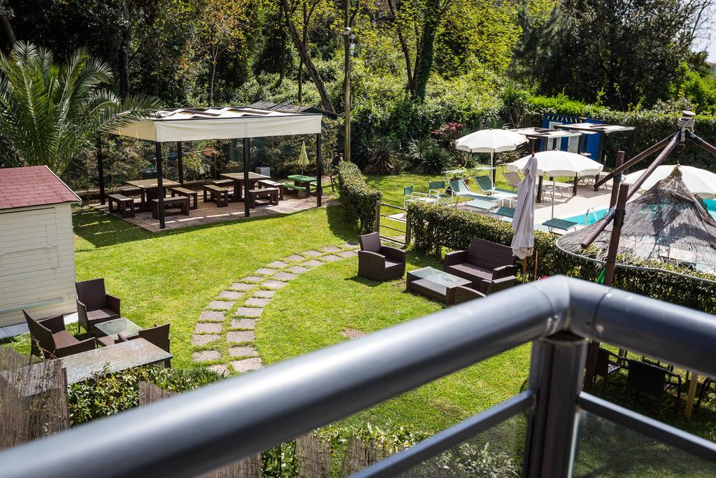 Hotel King Marina di Pietrasanta Εξωτερικό φωτογραφία