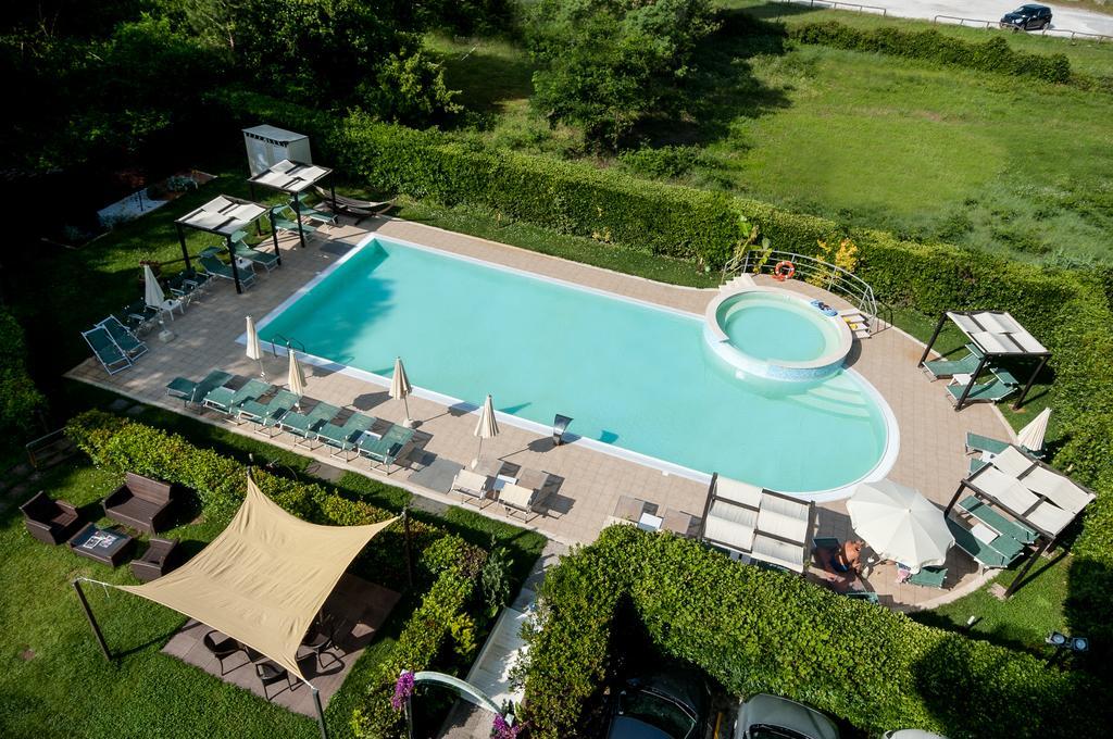 Hotel King Marina di Pietrasanta Εξωτερικό φωτογραφία