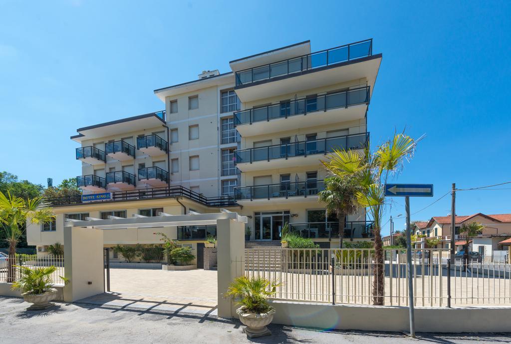 Hotel King Marina di Pietrasanta Εξωτερικό φωτογραφία