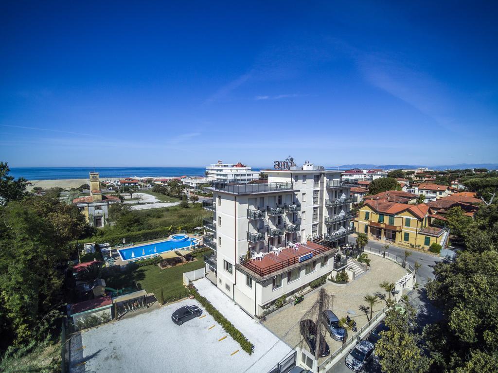Hotel King Marina di Pietrasanta Εξωτερικό φωτογραφία